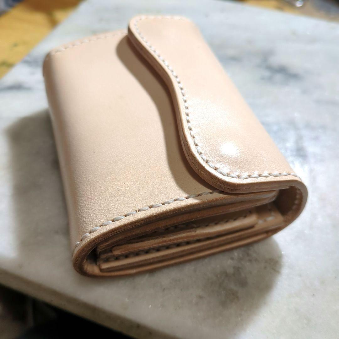姫路ヌメ革 2つ折り財布 ショートウォレット ハンドメイド キナリ ナチュラル - メルカリ