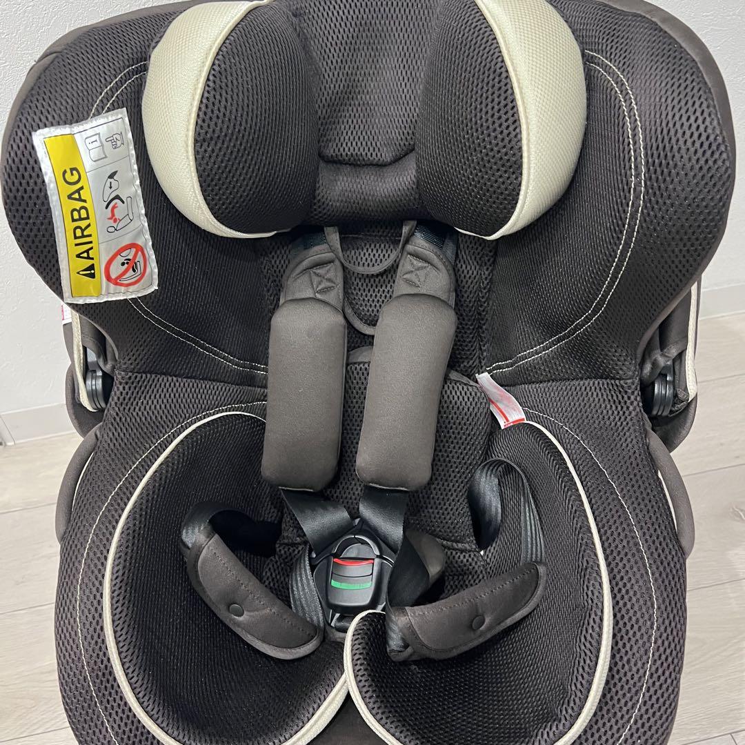 〚美品〛✦AILEBEBE クルット4i グランス シャンパンブラウン✦ AILEBEBE エールベベ クルット4i グランス シャンパンブラウン