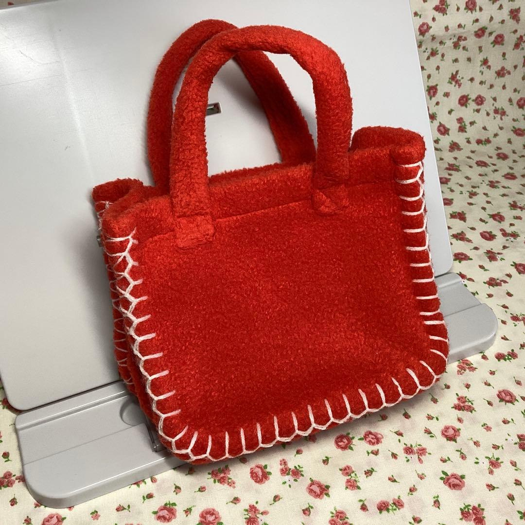 【未使用】マザーガーデン いちご バッグ 小物入れ レア 苺 ミニサイズ 【未使用】マザーガーデン いちご バッグ 小物入れ レア 苺 ミニサイズ