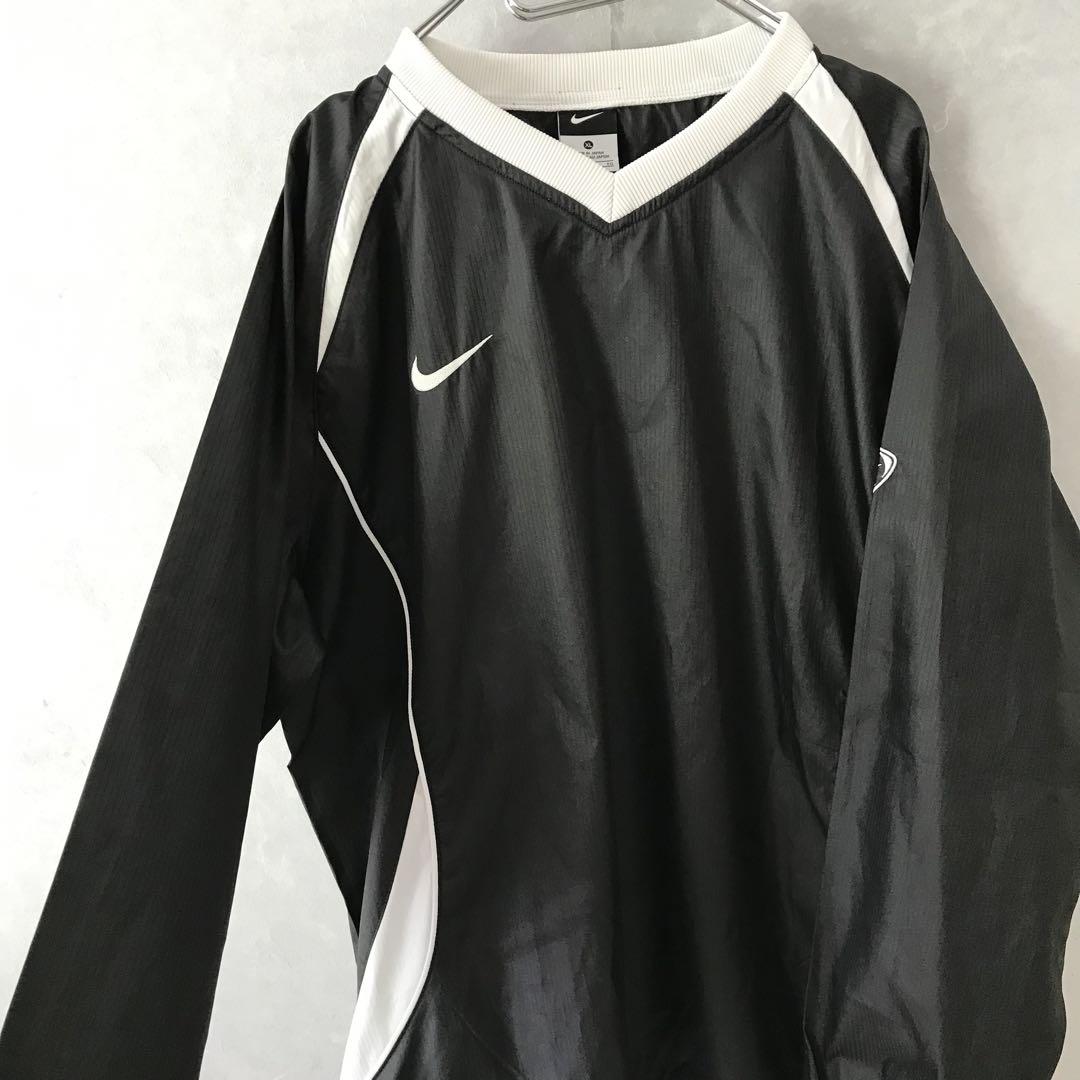 NIKE ビッグスウォッシュ プルオーバー ナイロンジャケット 黒白