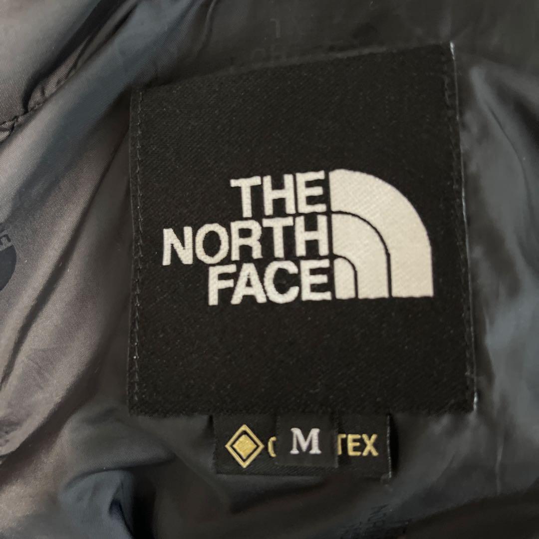 THE NORTH FACE マウンテンパーカー 水色/黒