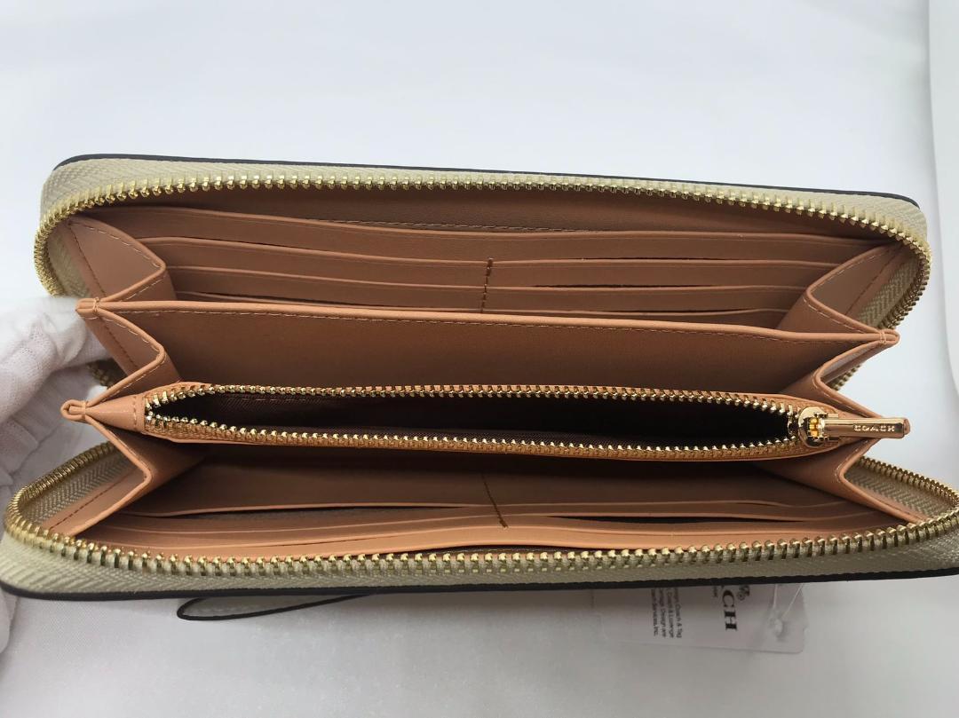 コーチ　COACH 長財布　レディース