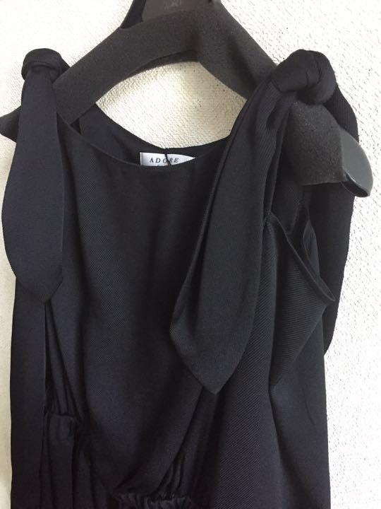 大人気大得価◣ ADORE 新品タグ付 トリアセカルゼカットオフショルダーワンピース jYObA-m99093382978 アドーア 送料無料HOT