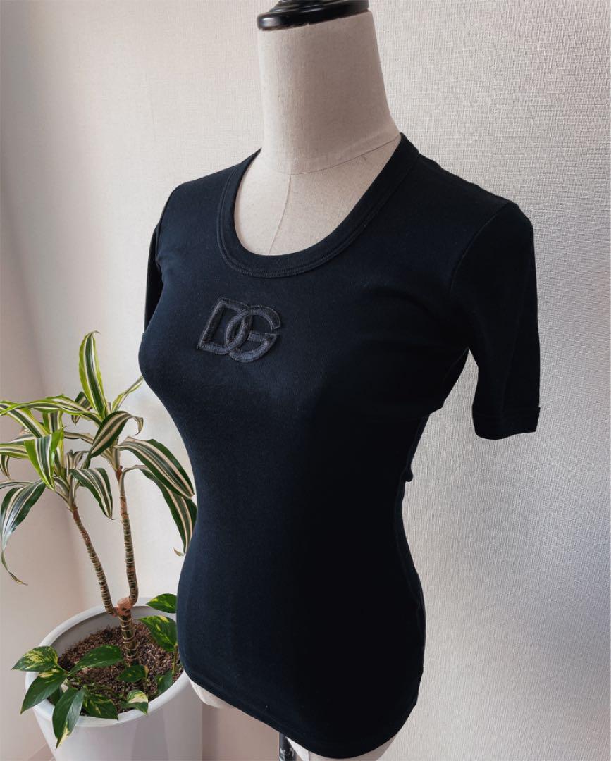 美品　ドルチェ＆ガッバーナTシャツ⭐︎