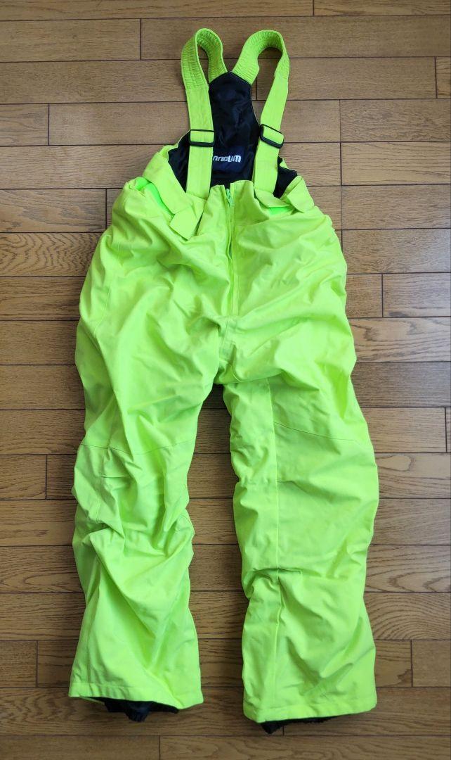 美品　NNOUM スキーウェア 上下セット150cm