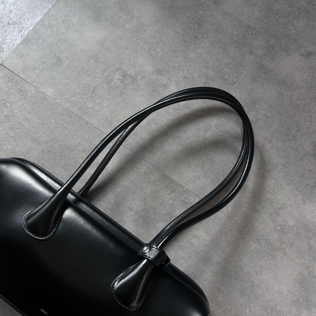 【入手困難❗️】正規品　osoi boat ワンショルダーバッグ　レザー　ブラック 入手困難❗️】正規品 osoi boat ワンショルダーバッグ レザー