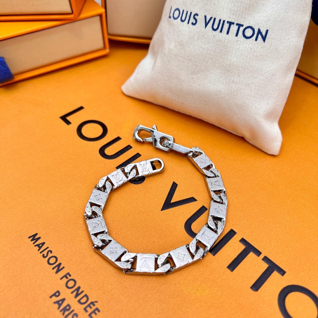 ✨️極美品 未使用✨️シルバーチェーンブレスレット22CM