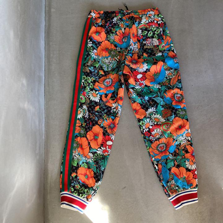 あなたにおすすめの商品 新作【GUCCI】ウェブ ジョギングパンツ コットン ストライプ パンツ 新品 GUCCI THE NORTH FACE ジョギングパンツ - rehda.com