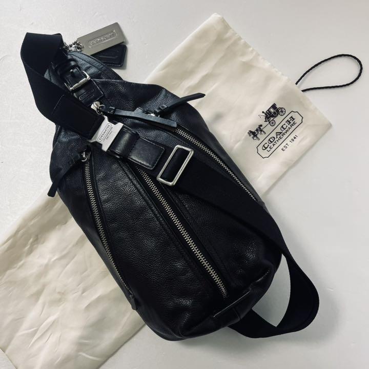 コーチCOACHボディバッグ、トンプソン、ブラック/黒、70360