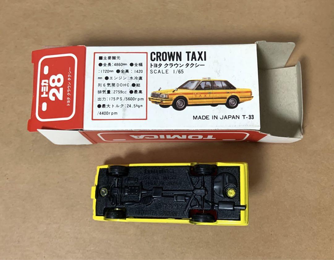 トミカ 28 トヨタ クラウン 4ドアセダン タクシー 日本製 輸出