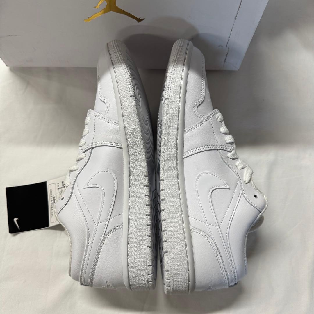NIKE AIR JORDAN 1 LOW ホワイト DV0990-111 NIKE AIR JORDAN 1 LOW ホワイト DV0990-111