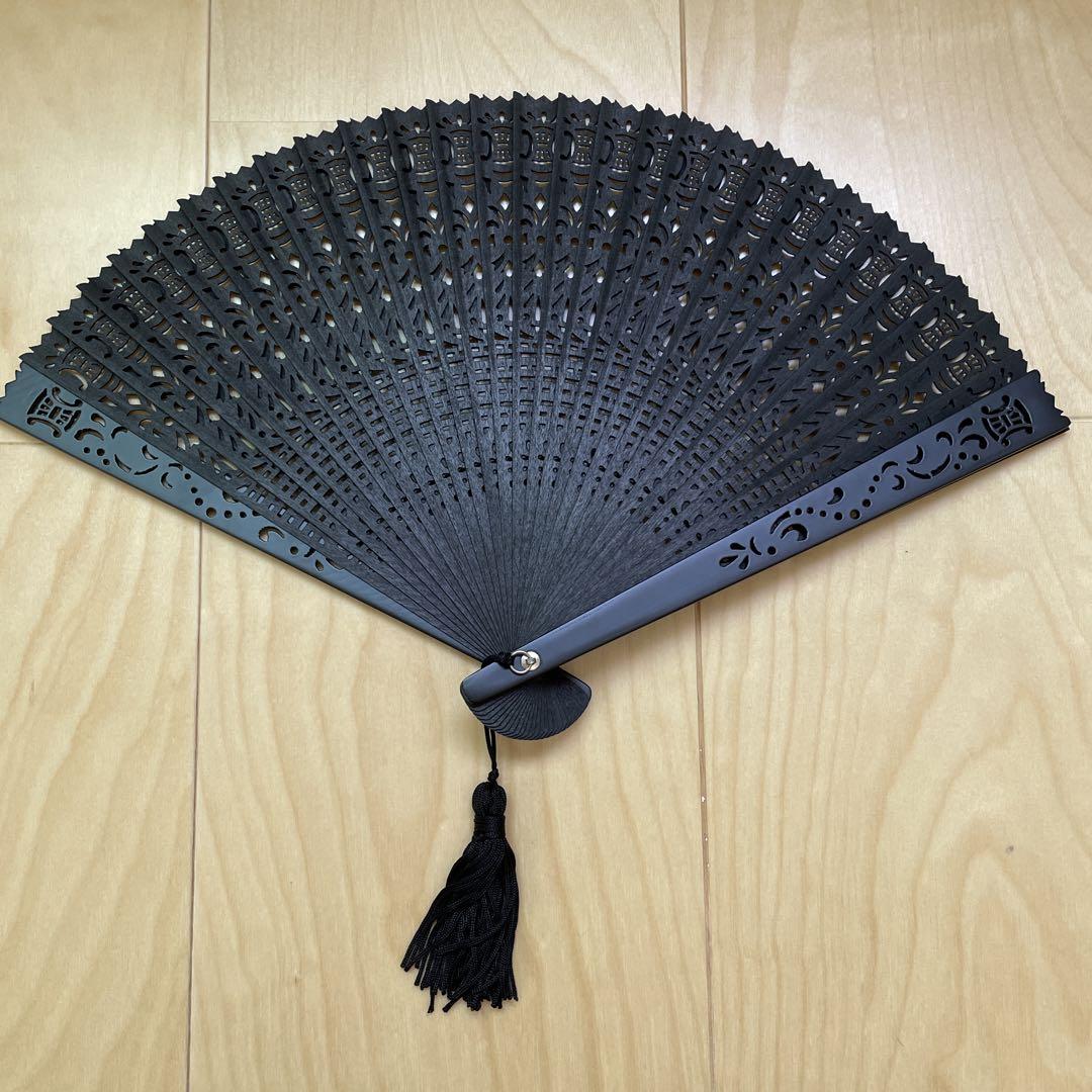 セリーヌ Cマカダム 扇子 コットン｜a0275108｜中古ブランド品・ブランド古着通販｜ALLU（アリュー）