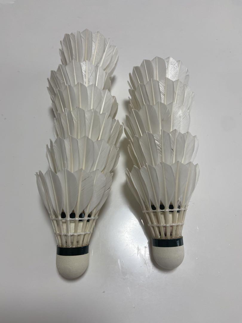 バドミントン　シャトル　中古　57球　YONEX AEROSENSA