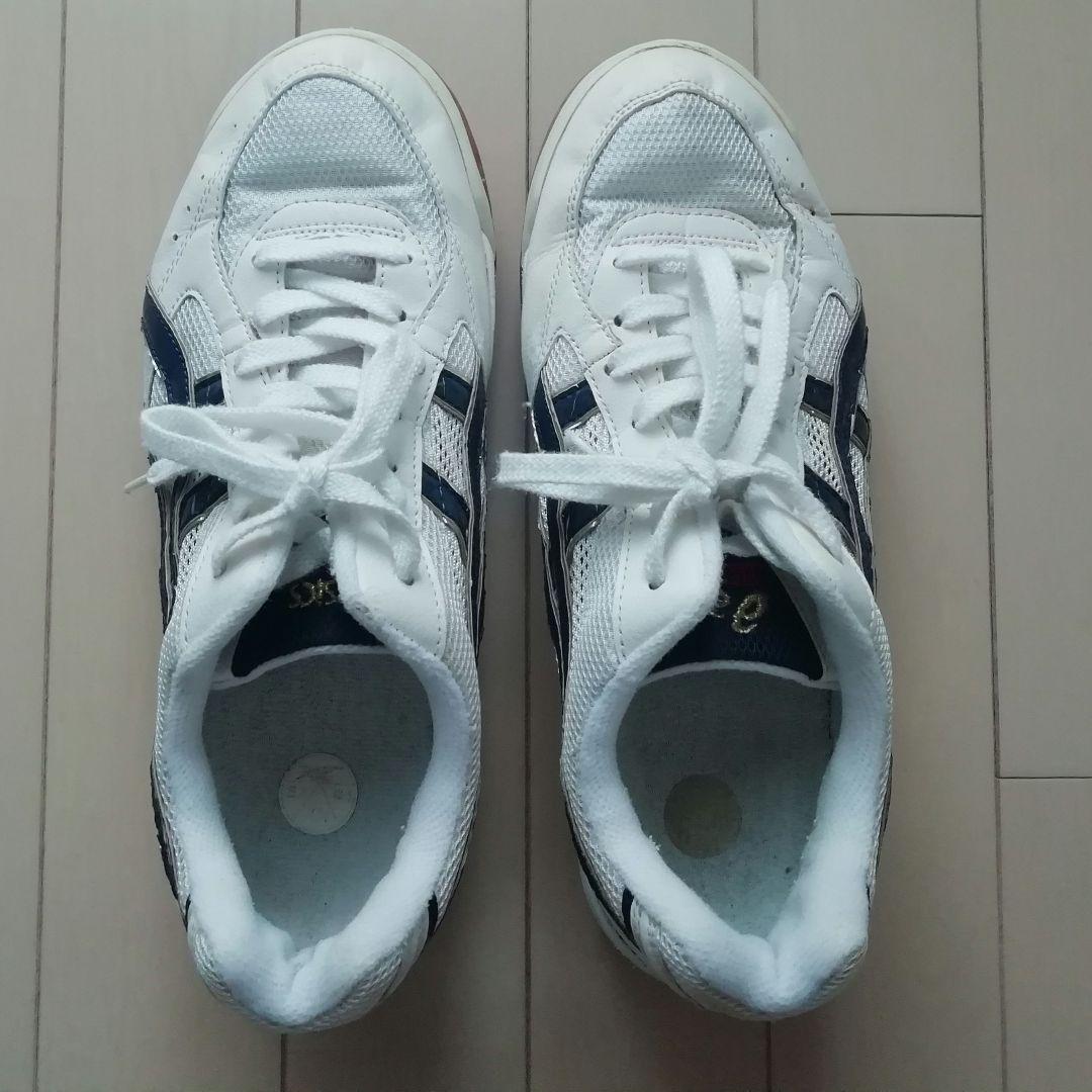 ASICS バレーボールシューズ ホワイト/ネイビー - メルカリ