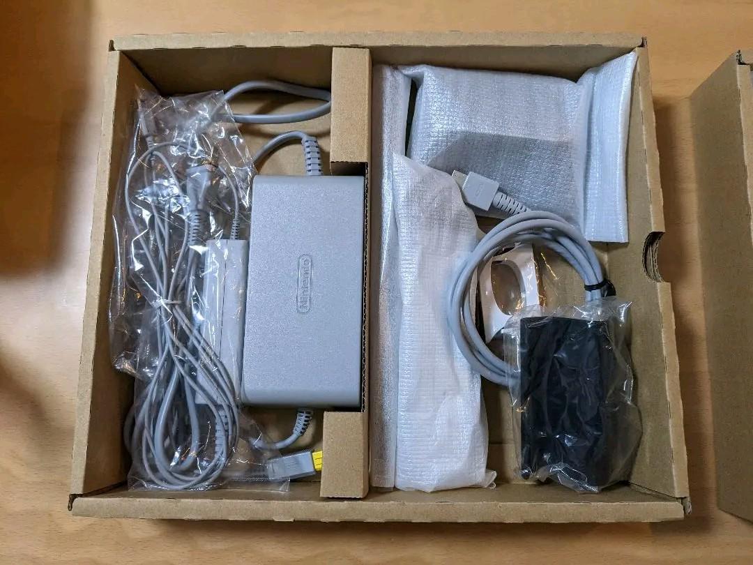 SALE豊富な Nintendo Wii U WII U スグニアソベル マリオカート8セ… k376x-m99146559710 最新品得価