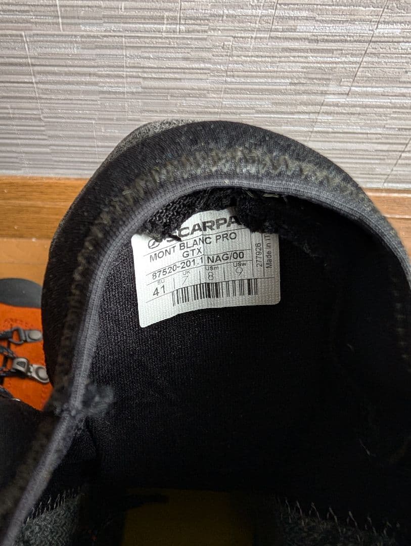スカルパモンブランプロGTX EU41一回使用のみ美品 SCARPA スカルパモンブランプロGTX EU41一回使用のみ美品 SCARPA