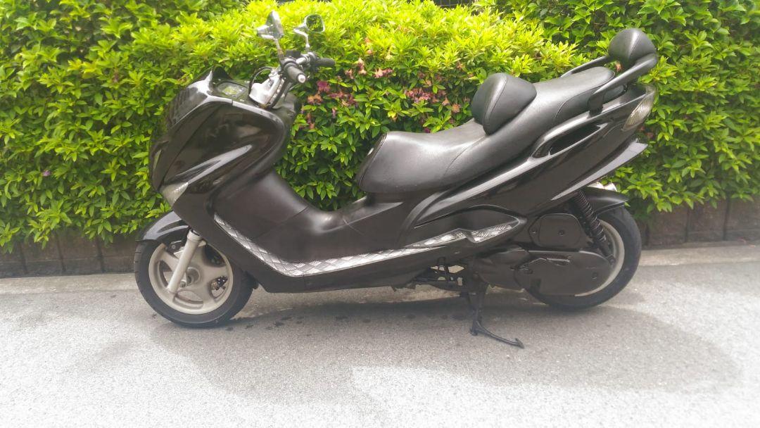 YAMAHA