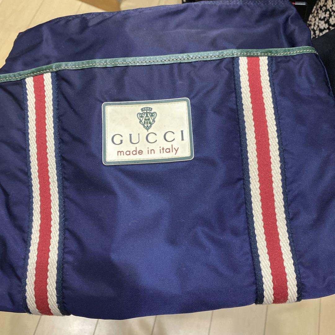 GUCCI  ショルダーバッグ　メンズ