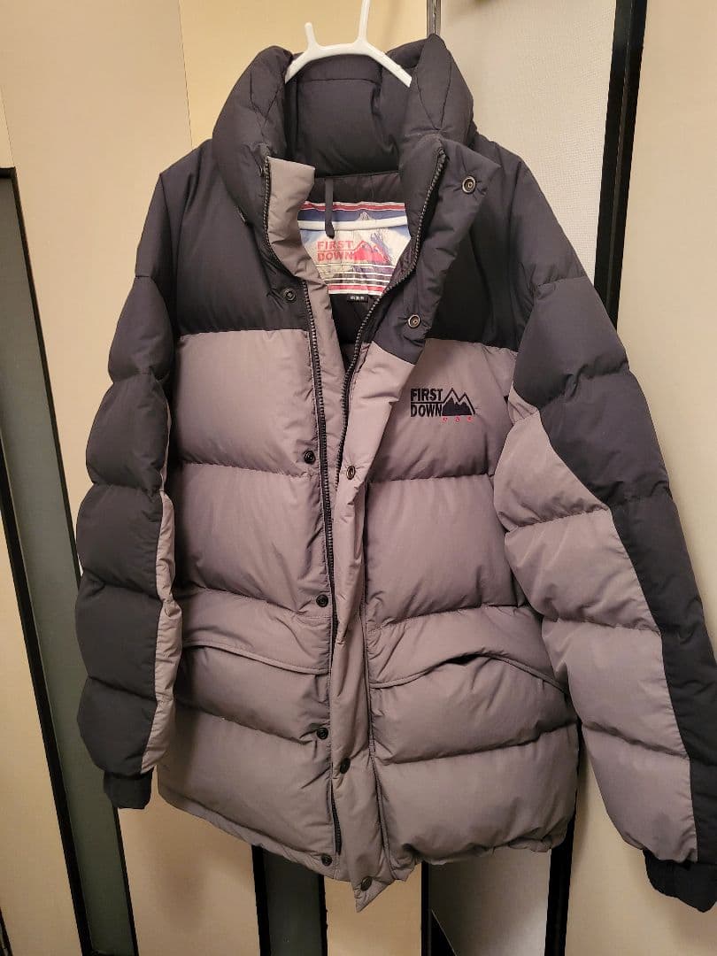 美品　Firstdown ダウン　M　アウター　ダウン90%フェザー10%