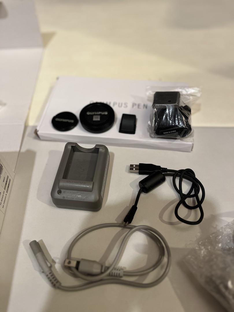 OLYMPUS PEN E-PL8 本体