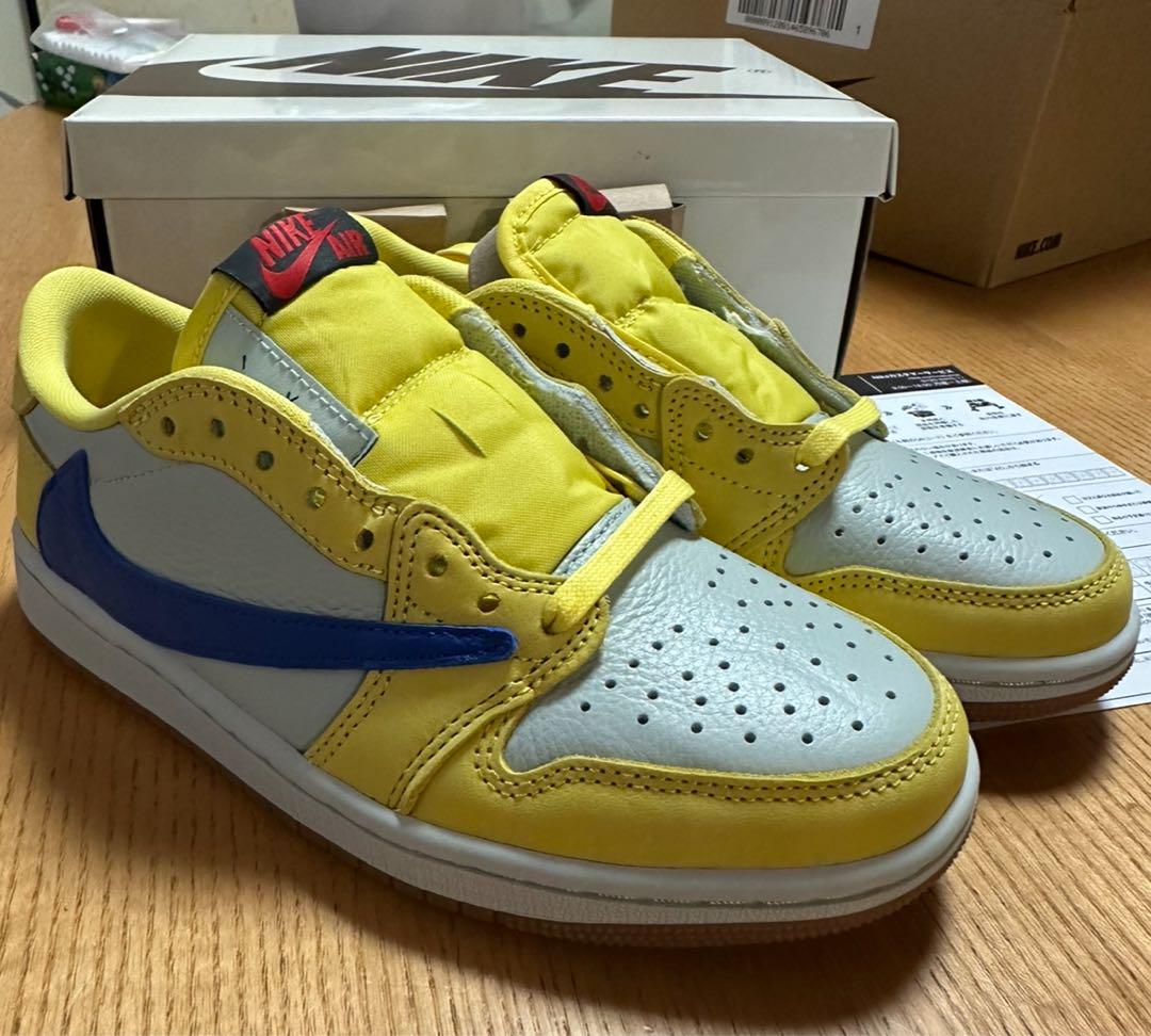 Travis Scott × Nike WMNS Air Jordan 1