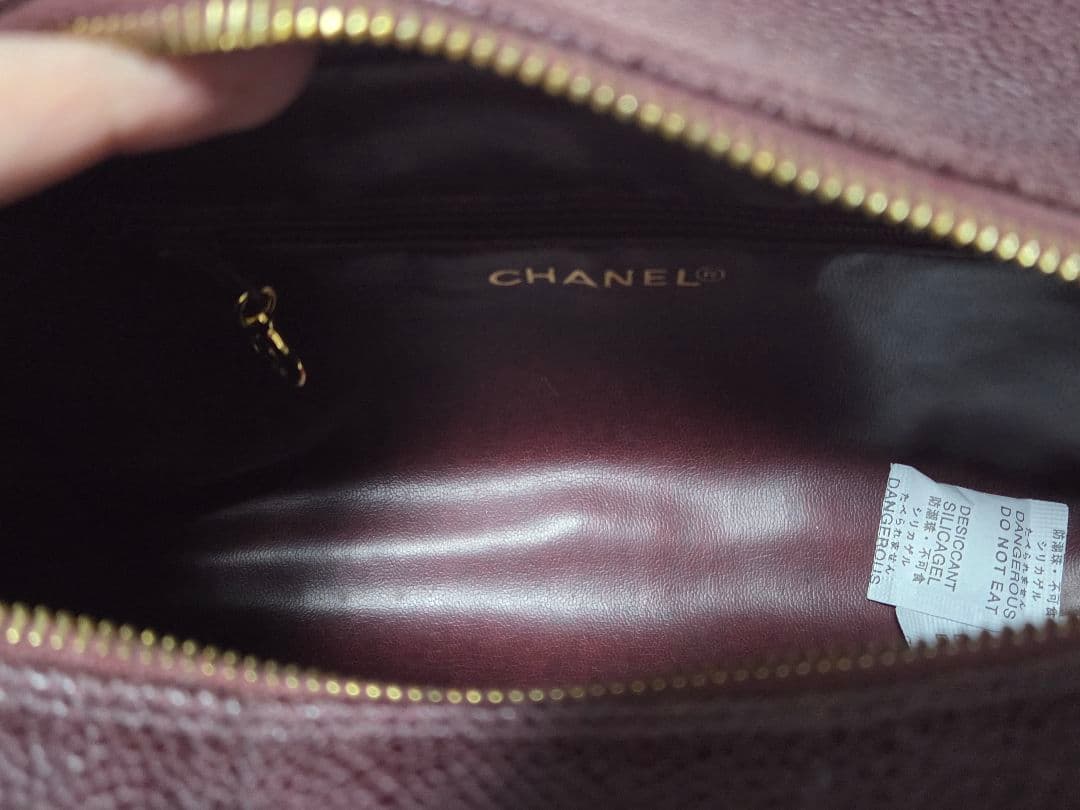 CHANEL キャビアスキンポーチ