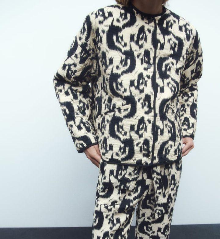 ZARA スネークスキン柄 パフジャケット L ブラック 黒