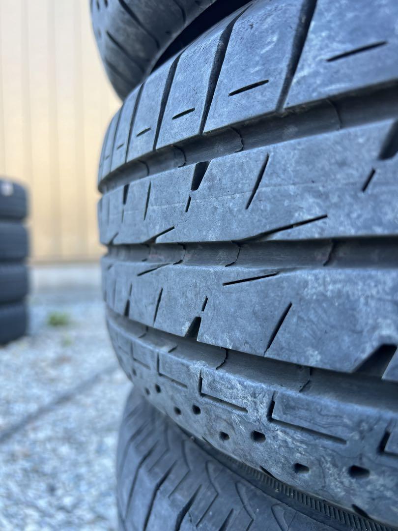 ブリヂストン　ルフト　rv2 195/65r15 21年製　送料込み