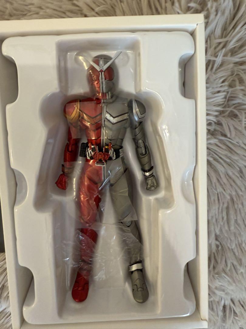 真骨彫製法仮面ライダーW ヒートメタル