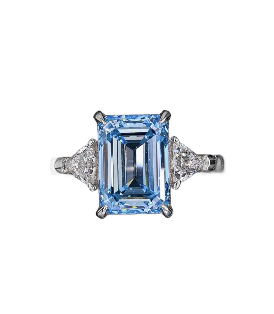 Pt950 ダイヤモンド リング 　ブルー　D5.04ct，d0.662ct