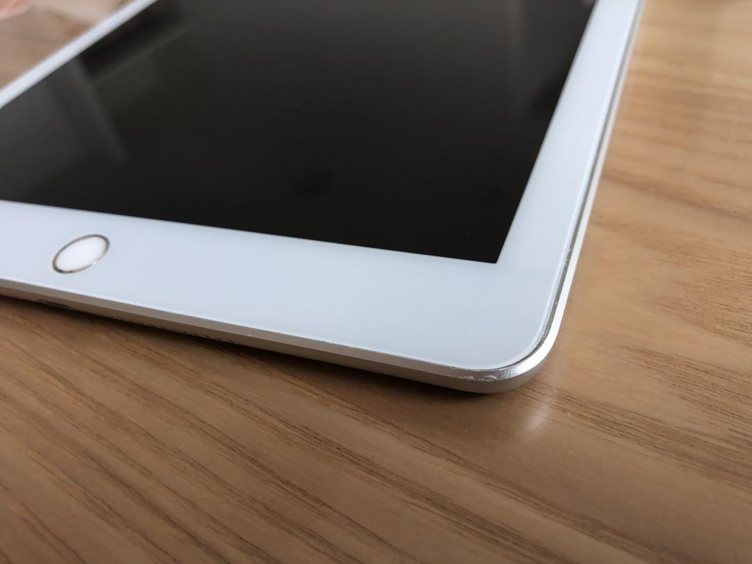 電池良好iPad 第6世代 Wifi+セルラー 128GB EVAケース入り