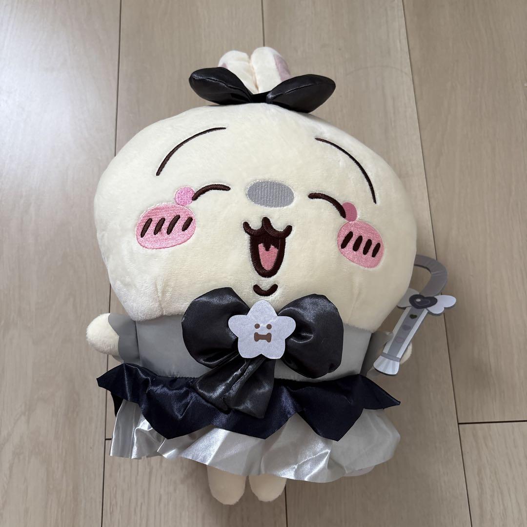 ★激レア★【新品タグ付き】ちいかわ　うさぎ　公式　ぬいぐるみM 完売品 公式‼️【新品タグ付き】ちいかわ ちいかわらんど うさぎ ぬいぐるみ