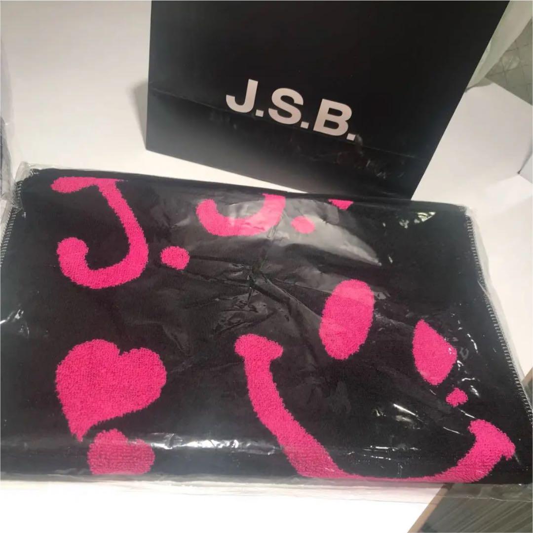J.S.B LOVE 名古屋限定 ピンク パーカー タオル セット タレント J.S.B LOVE 名古屋限定 ピンク パーカー タオル セット タレント