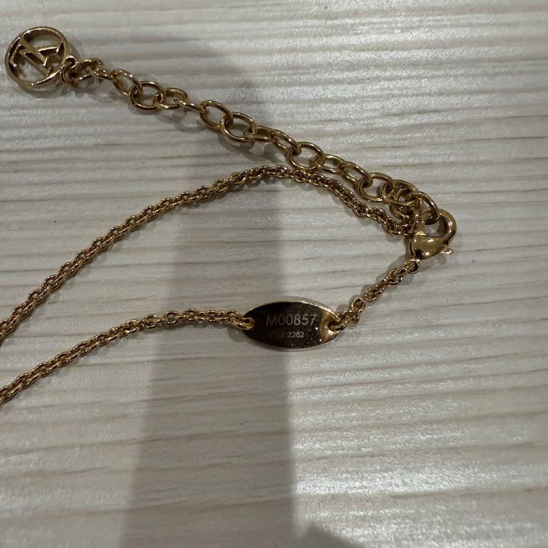 【限定値下げ】LOUIS VUITTON ネックレス　エッセンシャルV
