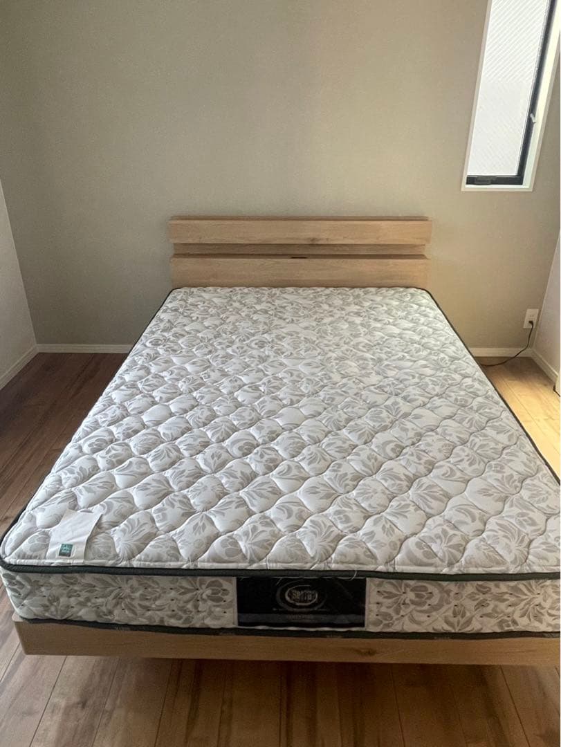 木製フレーム・マットレスセット　ドリームベッド・SERTA