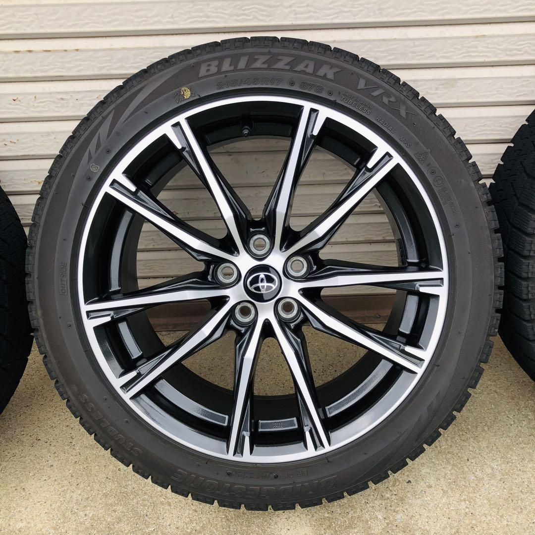 なとこ　BLIZZAK 215/45 17 純正ホイール 86 超美品