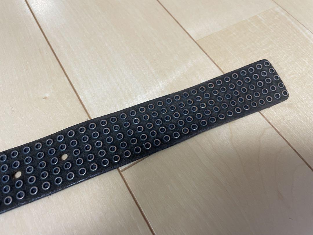 HTC スタッズ付き黒メンズベルト