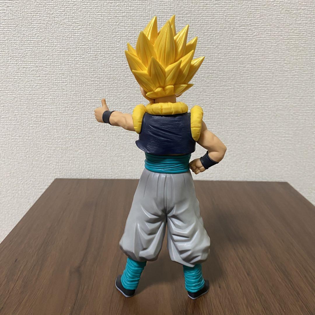 フィギュア