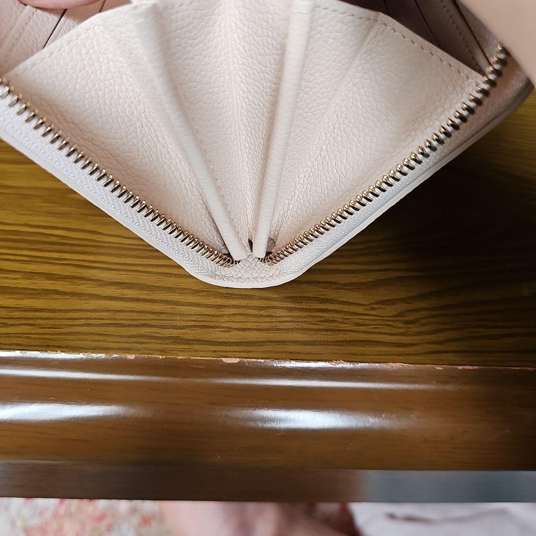 新作LOUIS VUITTON モノグラムエンボス フラグメントケース