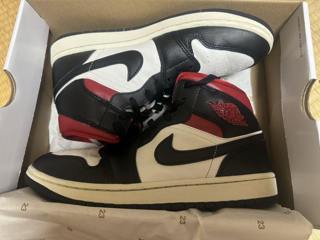 Air Jordan 1 Mid Black Gym Red BQ6472-061 | SneakerNews.com