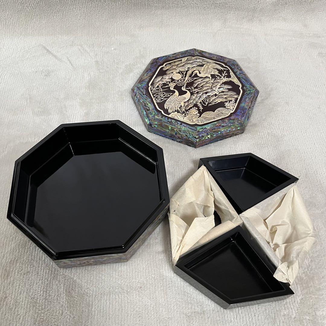 未使用 韓国伝統工芸 螺鈿漆器 九節板 クジョルパン 一段 重箱 八角 小さめ
