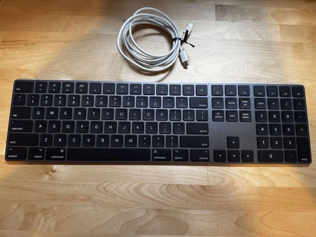 Apple Magic Keyboard A1843 テンキー付き JIS 英語