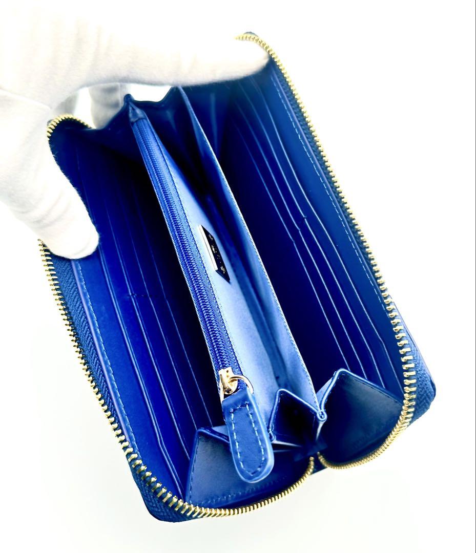 【新品未使用】Vivienne Westwood 長財布 BLUE 青