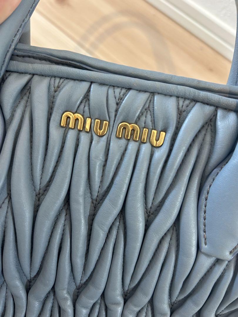 ミュウミュウ　miumiu マテラッセ　水色　バッグ　ツーウェイ　ショルダー