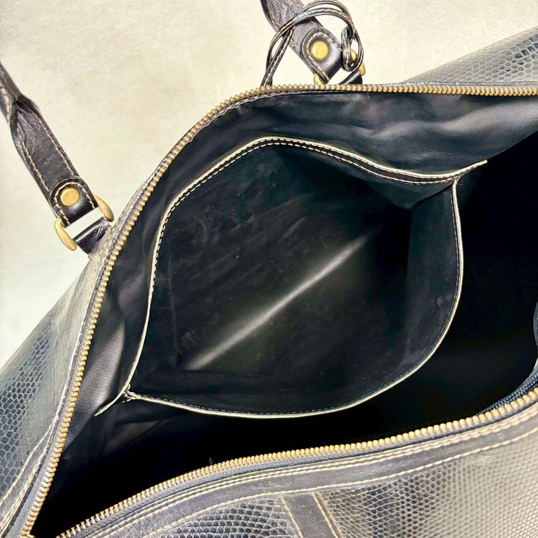 【美品✨】JRAマーク 黒 リザード革 ボストンバッグ ショルダー 2way 【美品✨】JRAマーク 黒 リザード革 ボストンバッグ ショルダー 2way