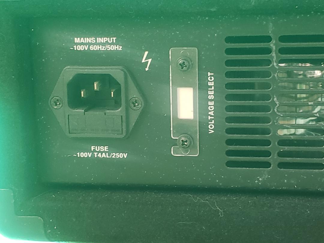 Classic Pro PA10/4 パワードミキサー
