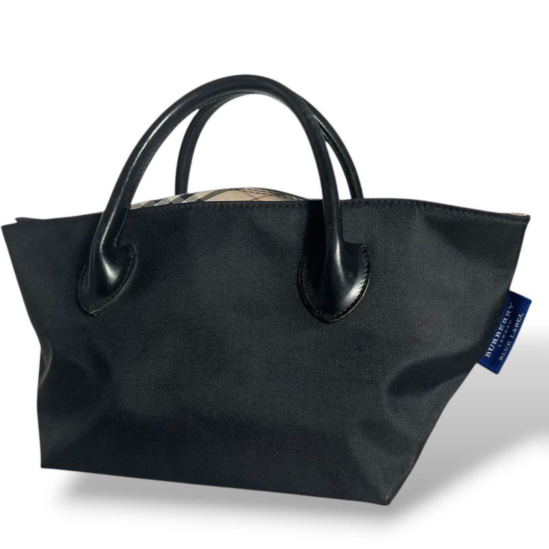 美品　BURBERRY　バーバリーブルーレーベル　ナイロン　トートバッグ.