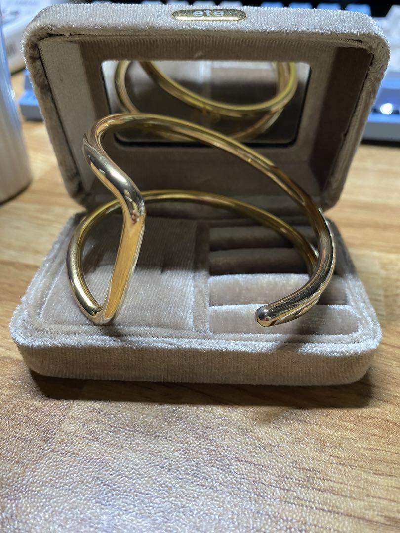 アクセサリー HYKE DOUBLE LINE BANGLE