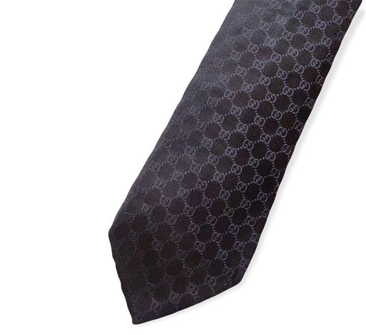 ありですが GUCCI GG柄 シェリーライン シルク100%イタリア製 8vuJh-m99263450201 グッチ ネクタイ にダメージ