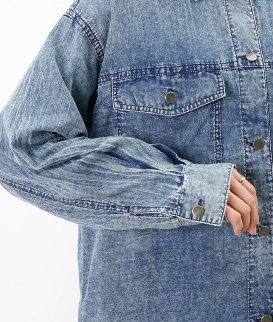 LUCA Gジャン風シアーシャツブルゾン（試着のみ）